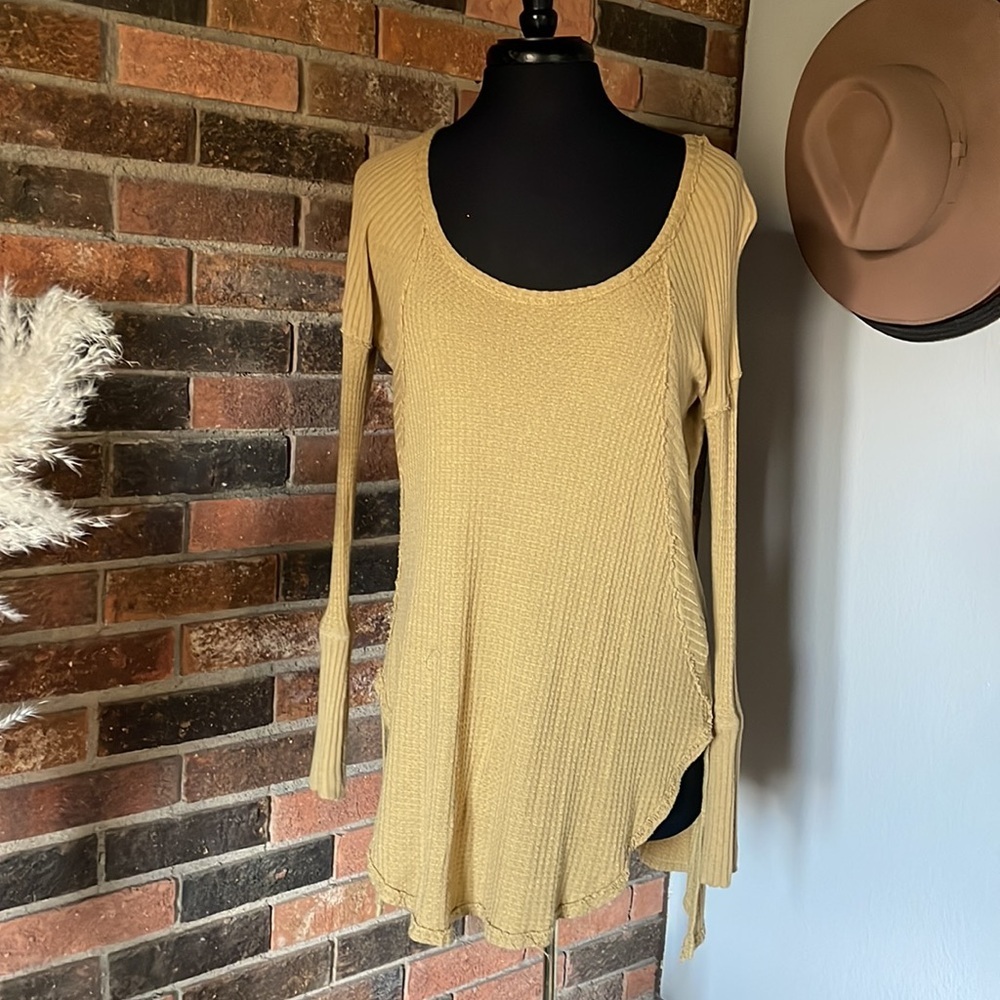 Free People‎ Mustard Textured Top